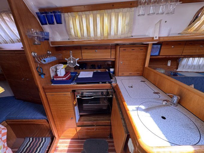 BAVARIA 33 CRUISER OCCASION