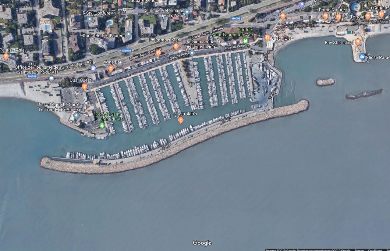 Place de port St Laurent du Var 18 m x 4m75